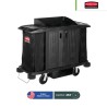 Carro de limpieza de tamaño completo ejecutivo con puertas de Rubbermaid